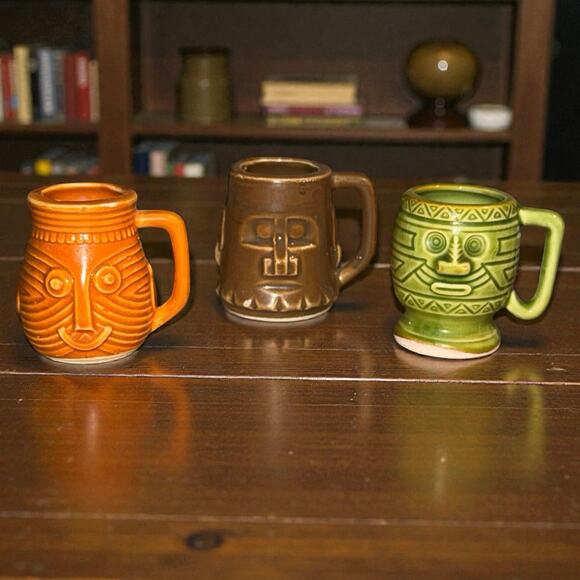 3 Shot Glass MINI TIKI MUGS Rare
1960s - 1970s Vintage Jiggers - Picture 1 of 3